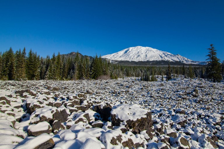 Mount St. Helens 3-9202