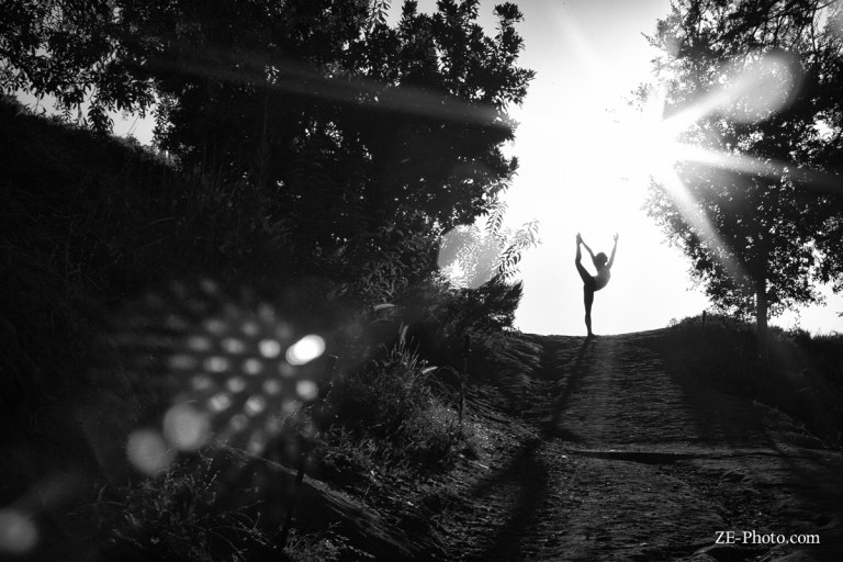 Sydney 1 dancer path bw-