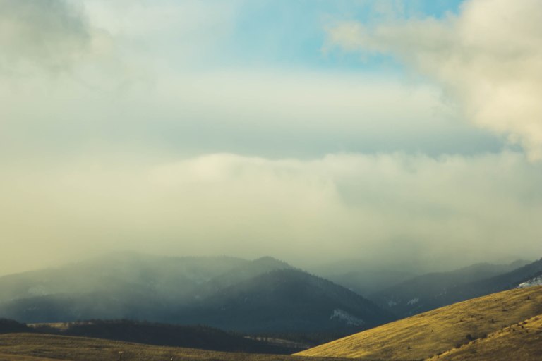 White river falls- Foggy hills -9993